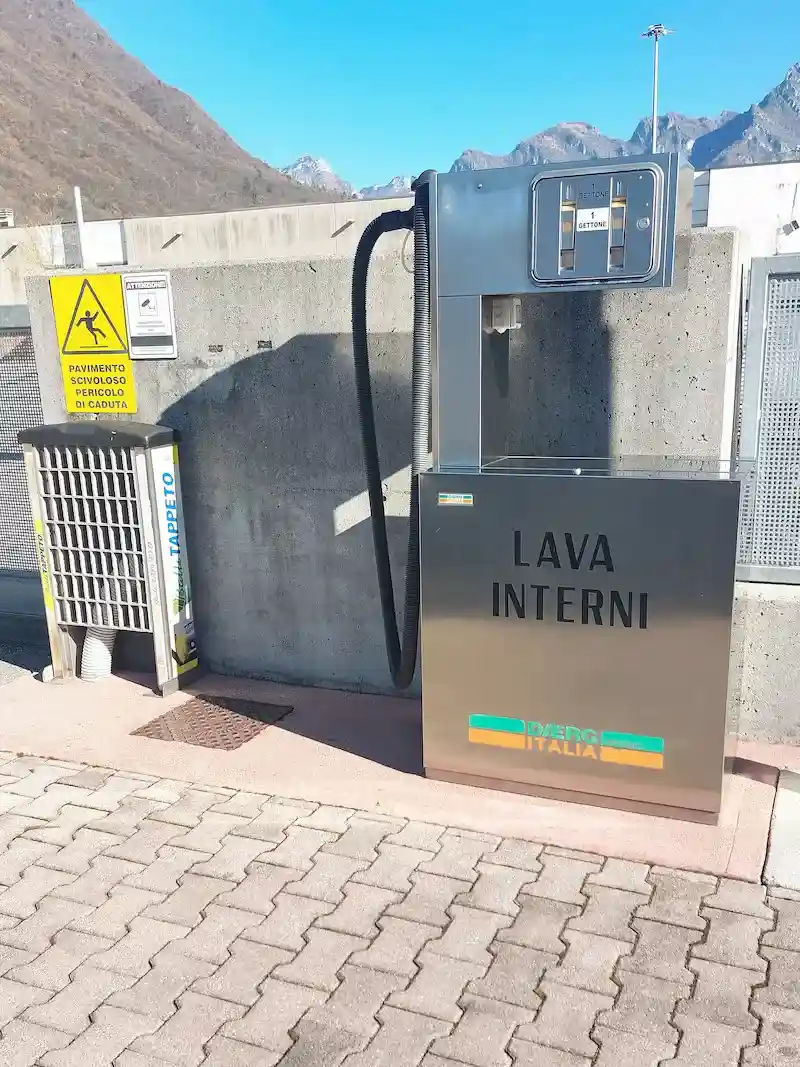 Photo Upholstery Cleaner